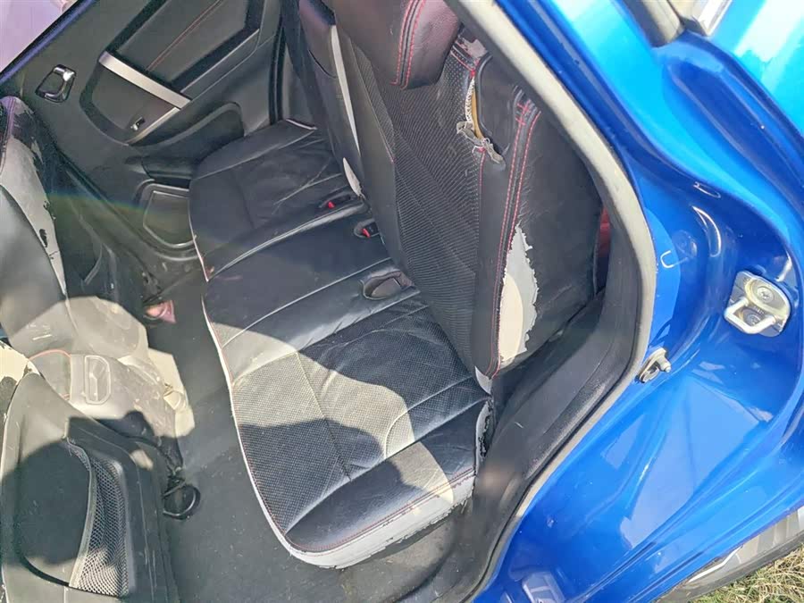 GEELY GX7 2014 immagine di auto #18