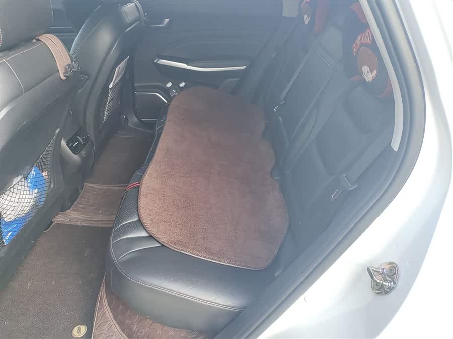 HongQi E-HS3 2020 car image #18