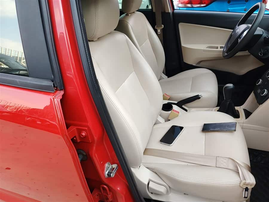 Chery Fulwin 2 2015 صورة سيارة #18