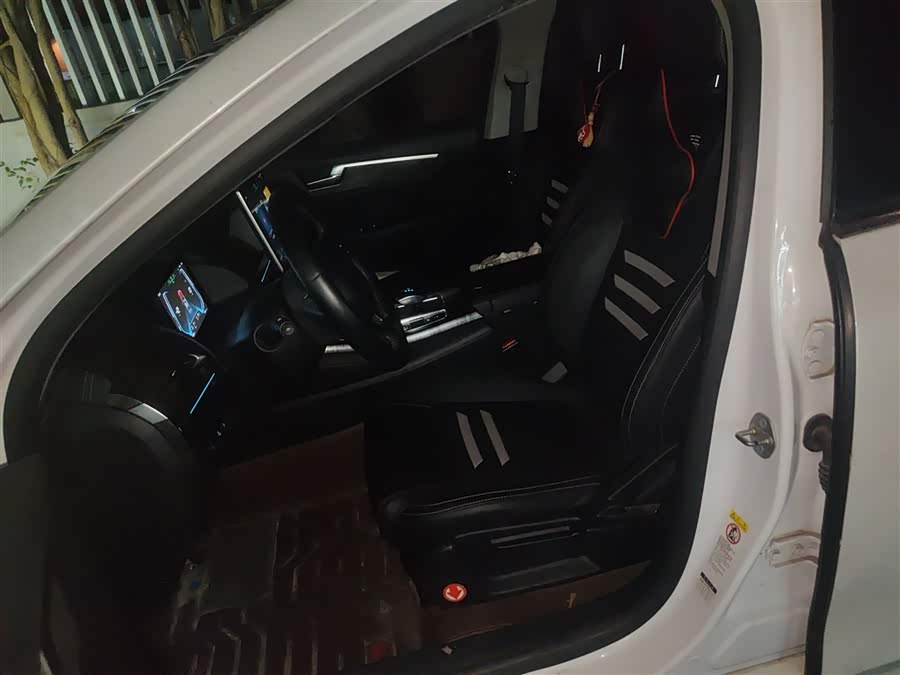 BYD Qin Pro New Energy 2019 #18 BYD Qin Pro New Energy 2019 car image #18