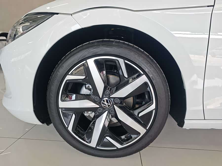 Volkswagen Lamando 2024 imagem de carro #18