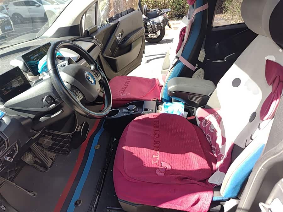 BMW i3 (Imported) 2019 صورة سيارة #18