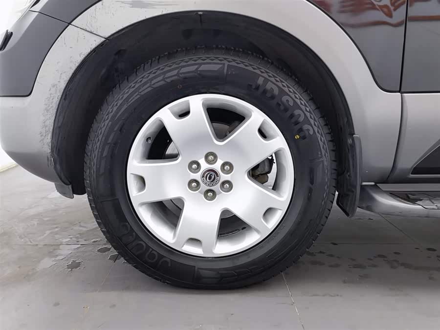 起亚 霸锐 2011 汽车图片 #18