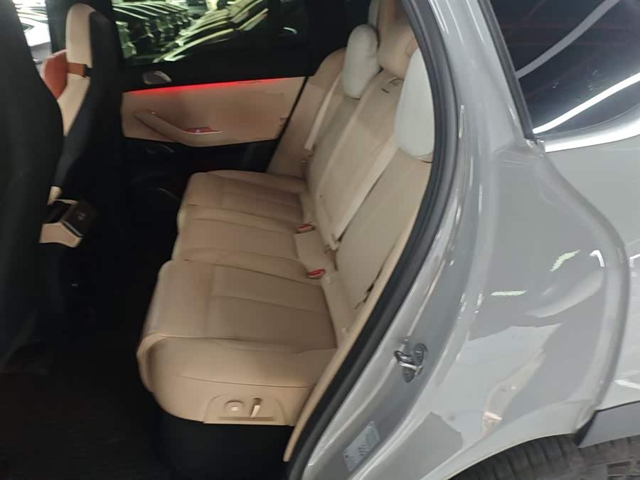 蔚来 蔚来EC7 2023 汽车图片 #18