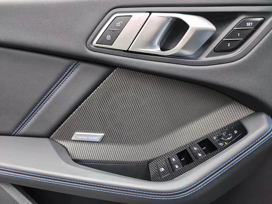 BMW 2 Series 2025 #18 BMW 2 Series 2025 car image #18