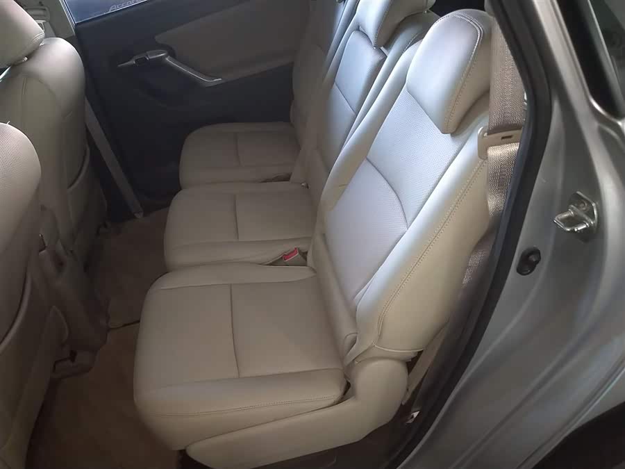 Toyota Reiz 2015 immagine di auto #18