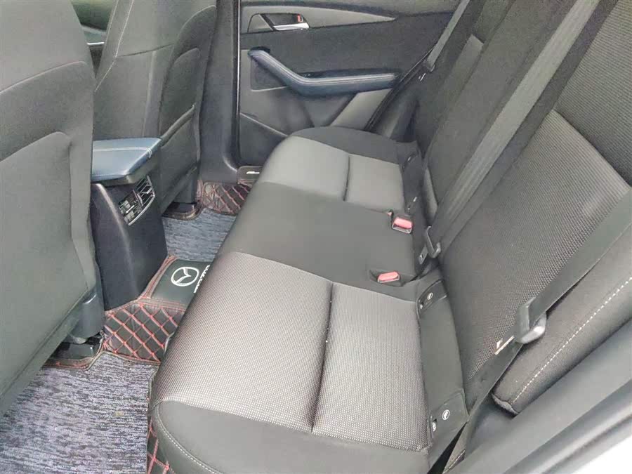 Mazda CX-3 2020 immagine di auto #18