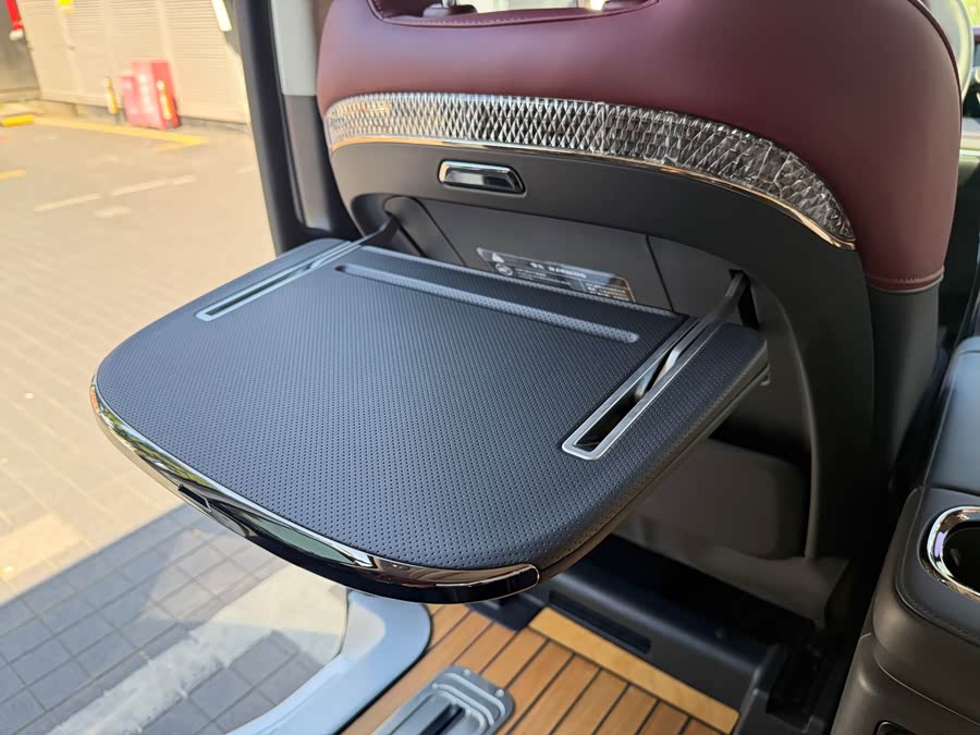 GAC Trumpchi E9 2023 #18 GAC Trumpchi E9 2023 car image #18