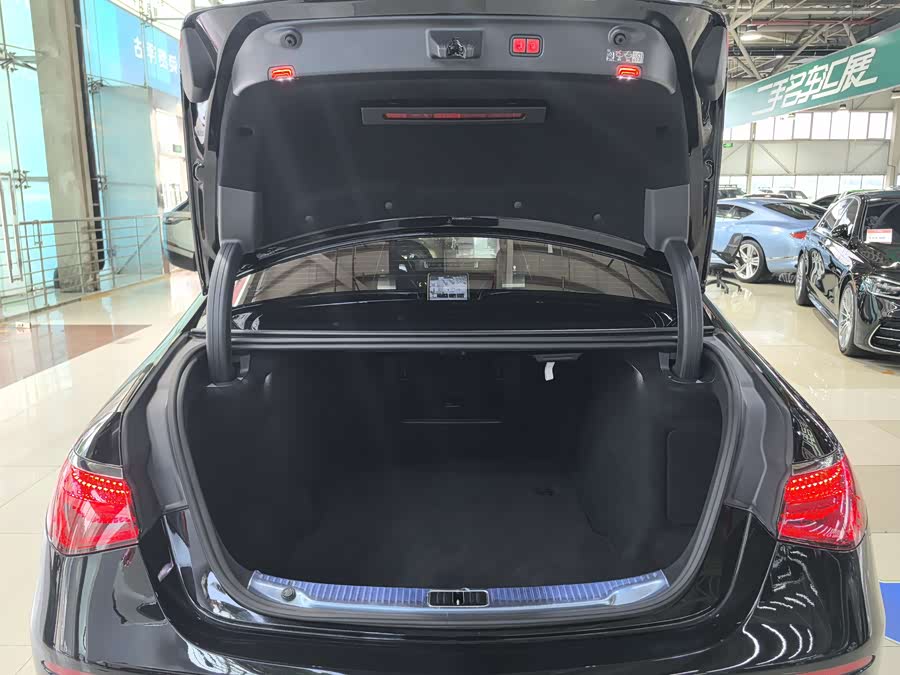 Mercedes-Benz Maybach S Class 2024 #18 Mercedes-Benz Maybach S Class 2024 car image #18