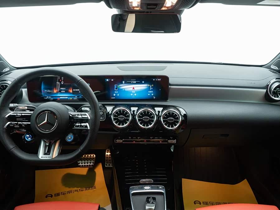 Mercedes-Benz A AMG 2024 #18 Mercedes-Benz A AMG 2024 صورة سيارة #18