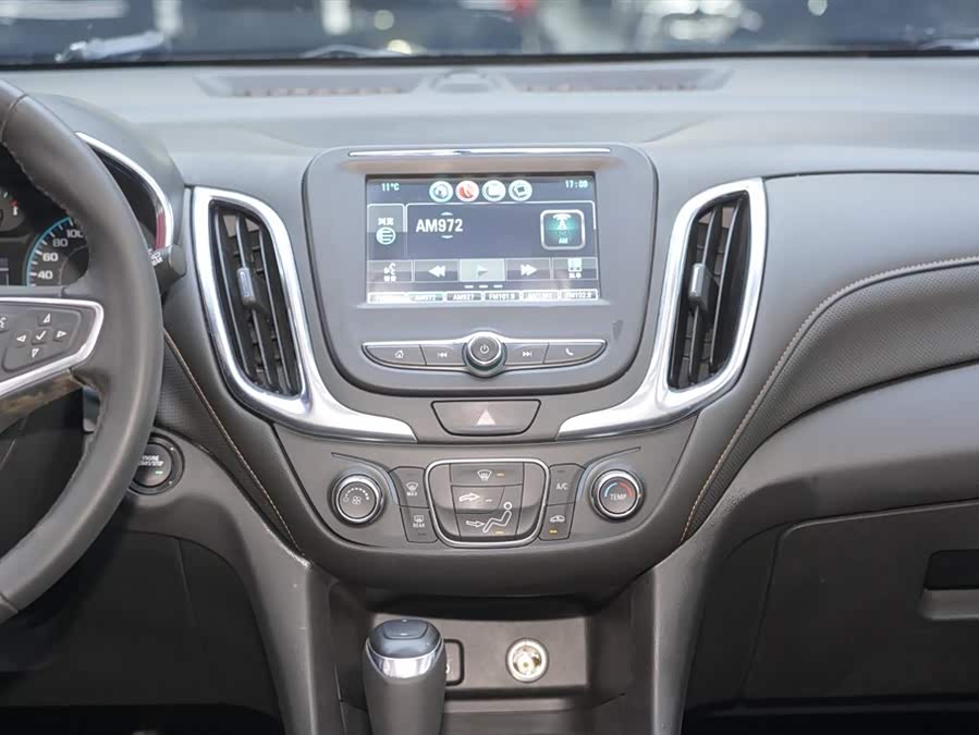 Chevrolet Equinox 2019 #18 Chevrolet Equinox 2019 car image #18