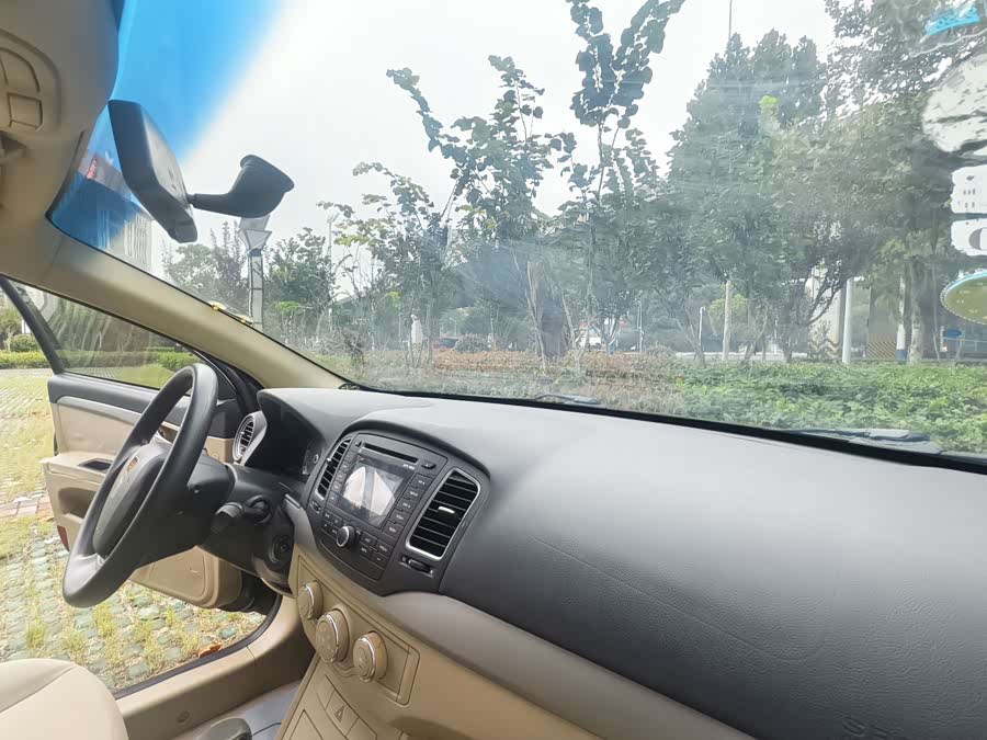 Roewe 350 2013 imagem de carro #18