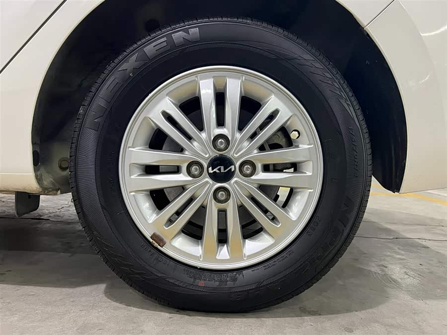 Kia Pegas 2022 image de voiture #18