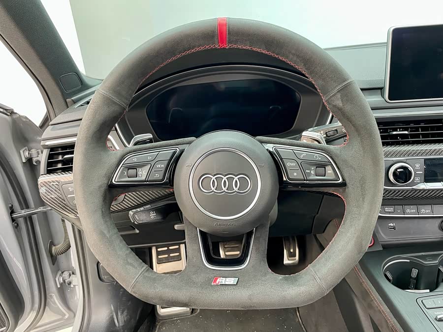 Audi RS 4 2019 immagine di auto #18