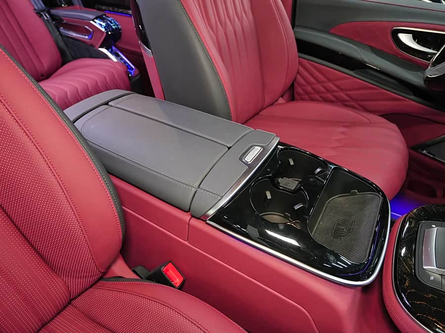 Mercedes-Benz Vito 2025 car image #18