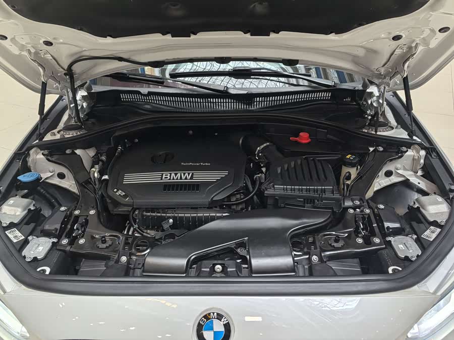 BMW 1 Series 2021 car image #18