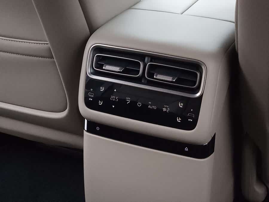 理想汽车 理想i6 2025 汽车图片 #18