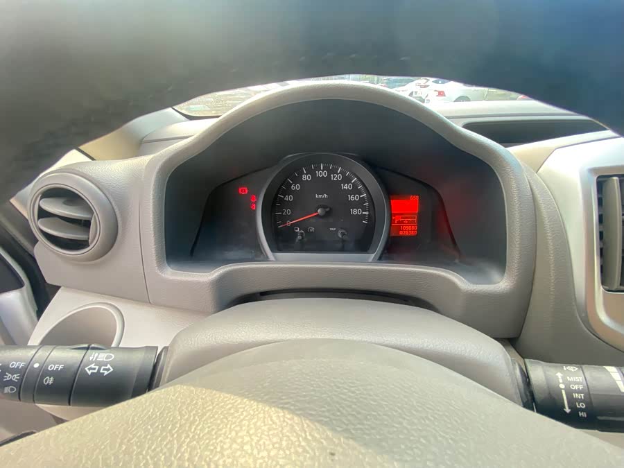 日产 日产NV200 2019 汽车图片 #18