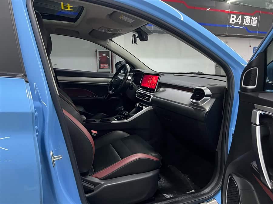 GEELY Coolray 2021 car image #18