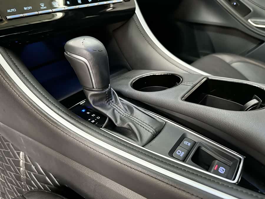 丰田 亚洲龙 2022 汽车图片 #18