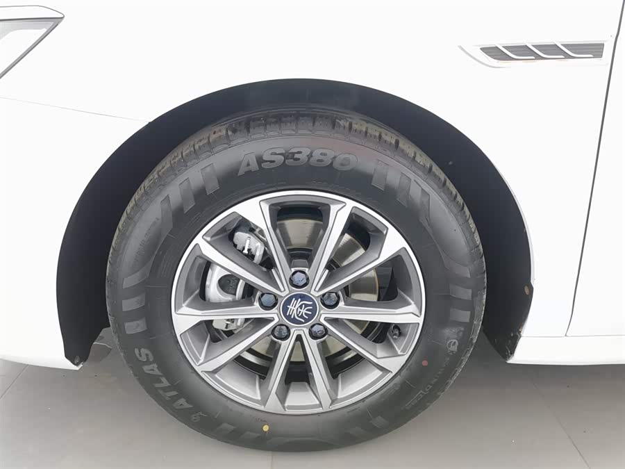 BYD Qin Plus 2024 car image #18