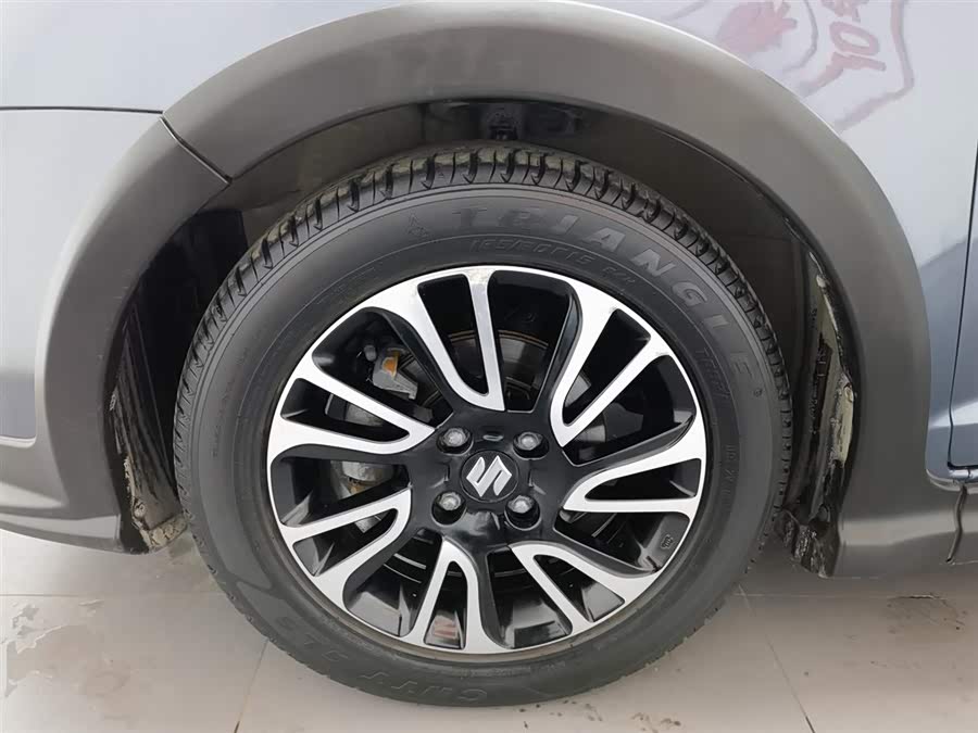 Suzuki Swift 2018 car image #18