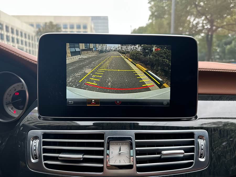 Mercedes-Benz CLS Class 2016 car image #18