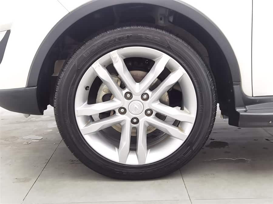 Changan CS35 2016 car image #18