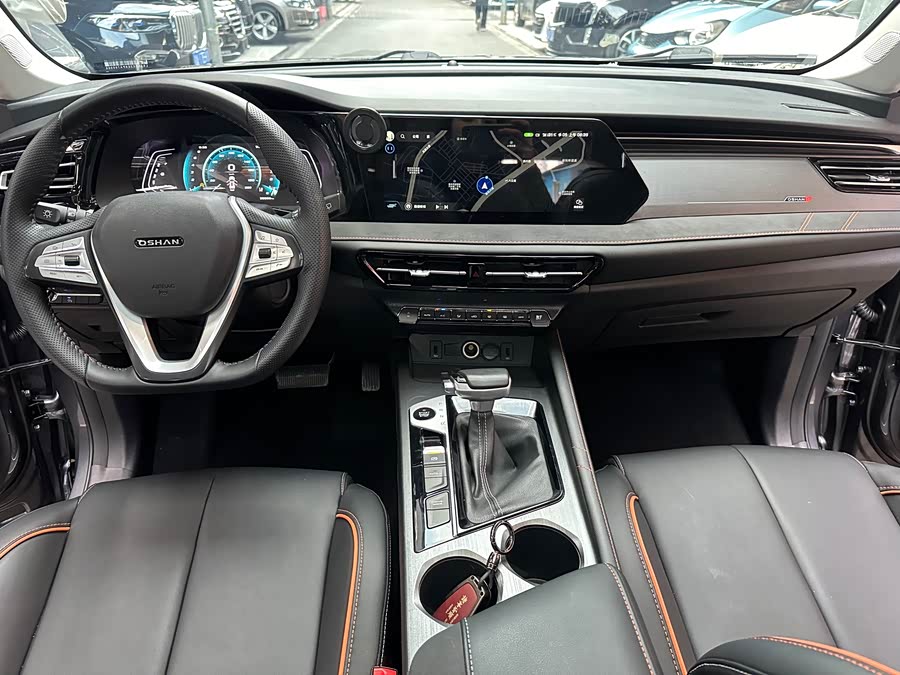 Changan X7 PLUS 2023 car image #18