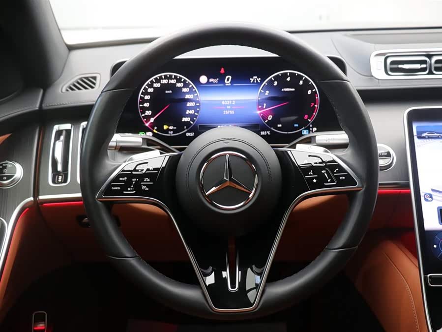 Mercedes-Benz S Class 2024 image de voiture #18