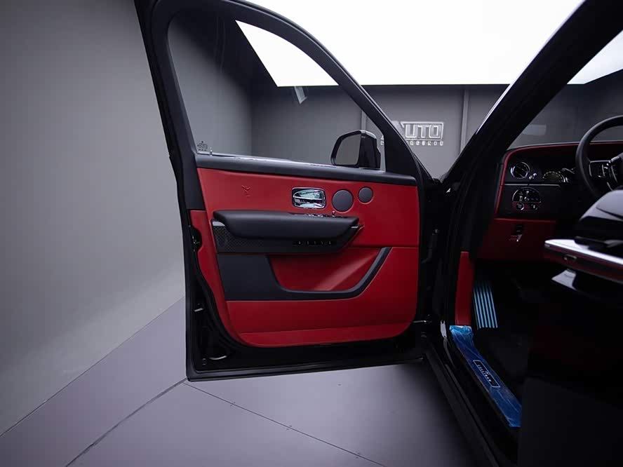 Rolls-Royce Cullinan 2022 car image #18