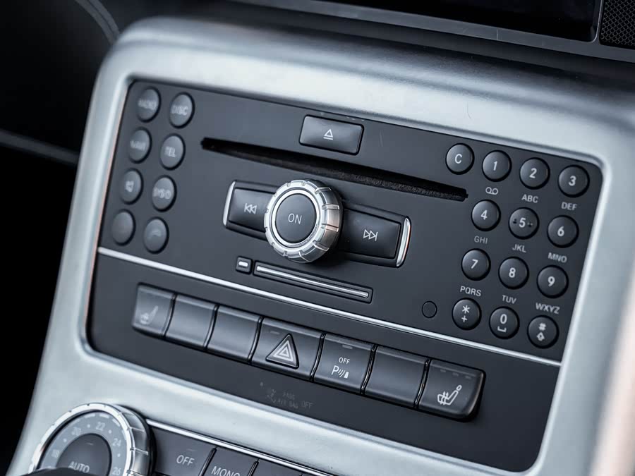 Mercedes-Benz SLS AMG 2014 car image #18