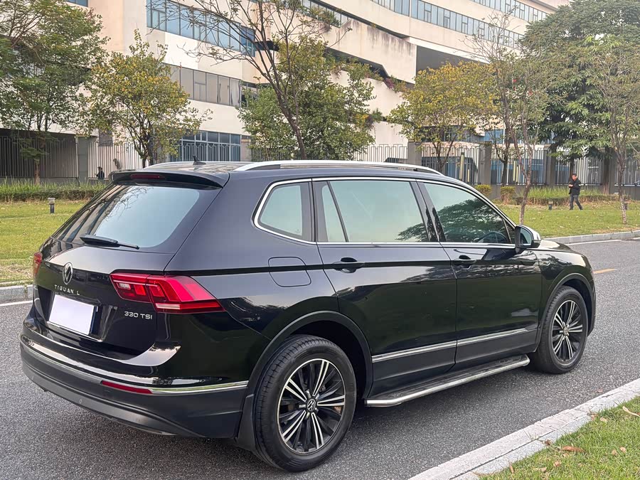 Volkswagen Tiguan L 2020 #18 Volkswagen Tiguan L 2020 car image #18