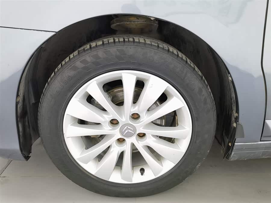 Citroen C-Quatre 2012 car image #18