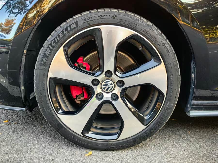 Volkswagen GolfGTI 2017 #18 Volkswagen GolfGTI 2017 car image #18