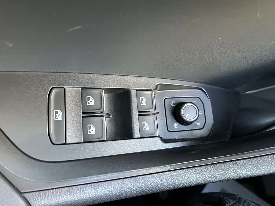 Skoda Kodiaq 2017 #18 Skoda Kodiaq 2017 car image #18