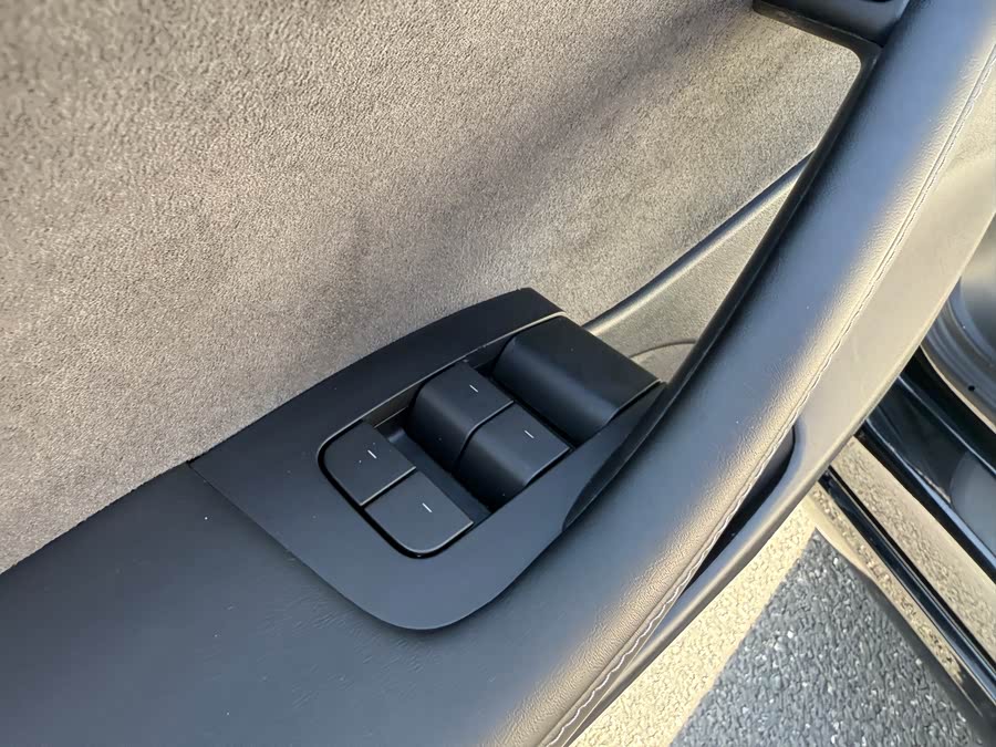 Tesla Model 3 2021 image de voiture #18