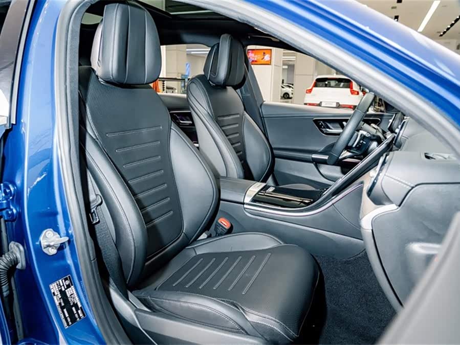 Mercedes-Benz C Class 2022 image de voiture #18