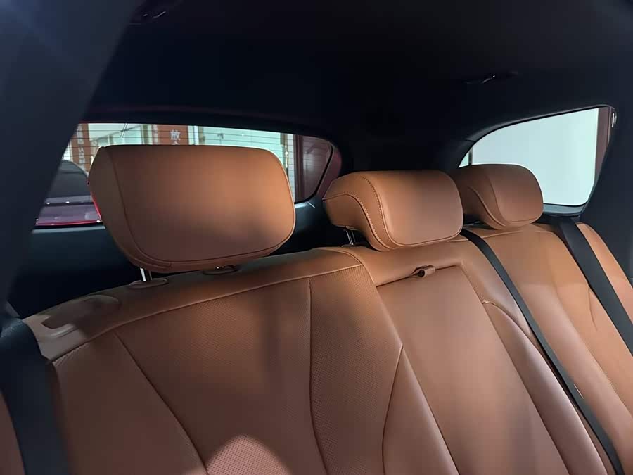 2024 car image #18