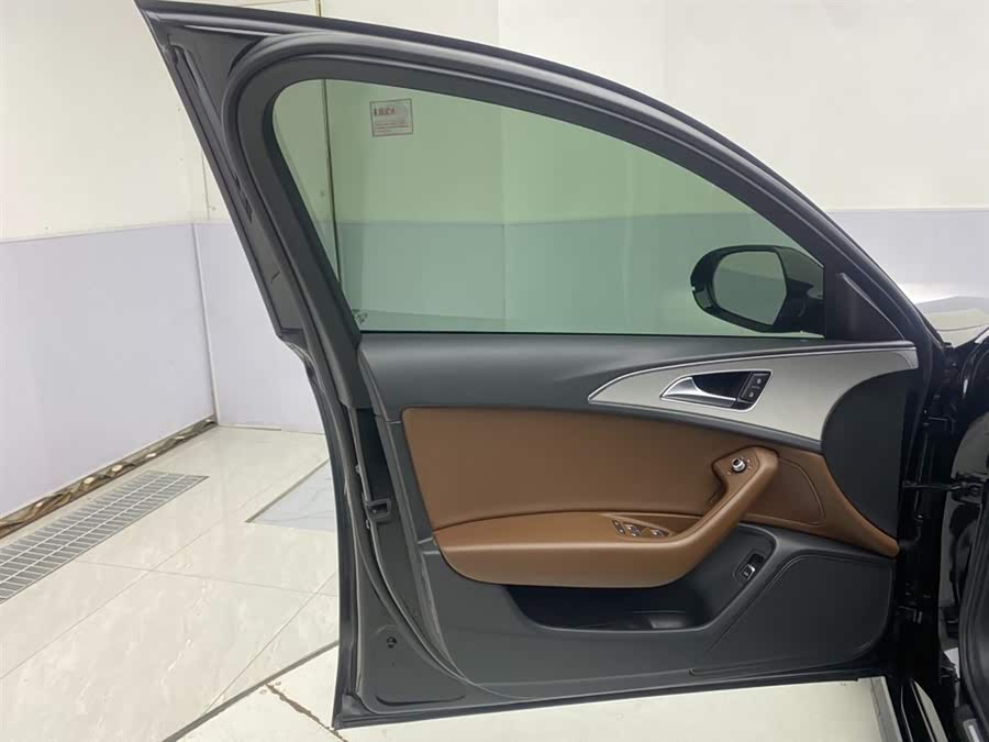 Audi A6L 2018 car image #18