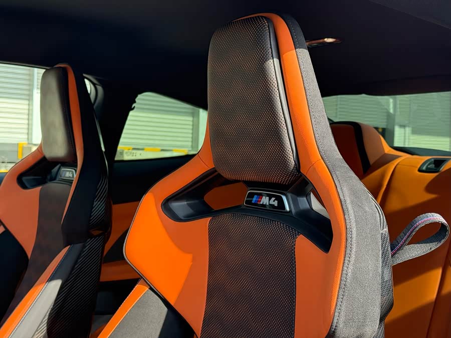 BMW M4 2025 image de voiture #18