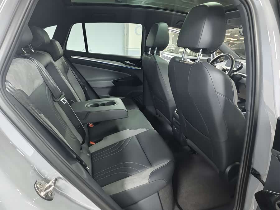 Volkswagen ID.4 Crozz 2023 #18 Volkswagen ID.4 Crozz 2023 car image #18