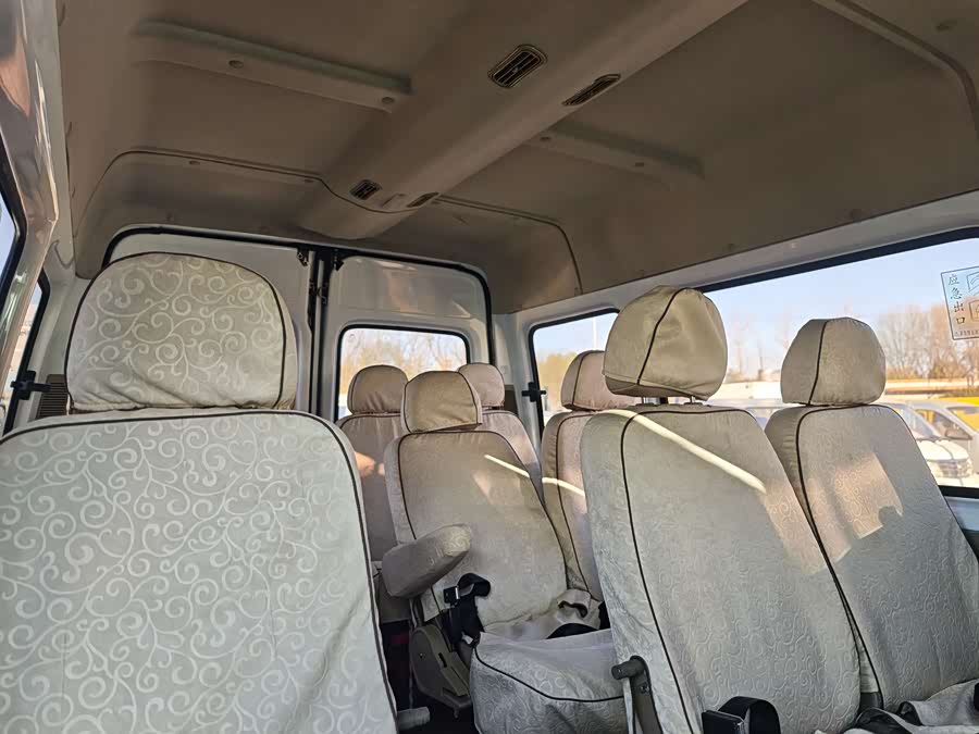 Ford Transit Classic 2015 car image #18