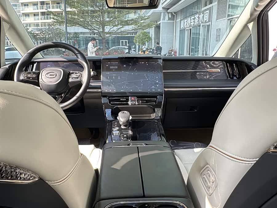 GAC Trumpchi E9 2023 car image #18