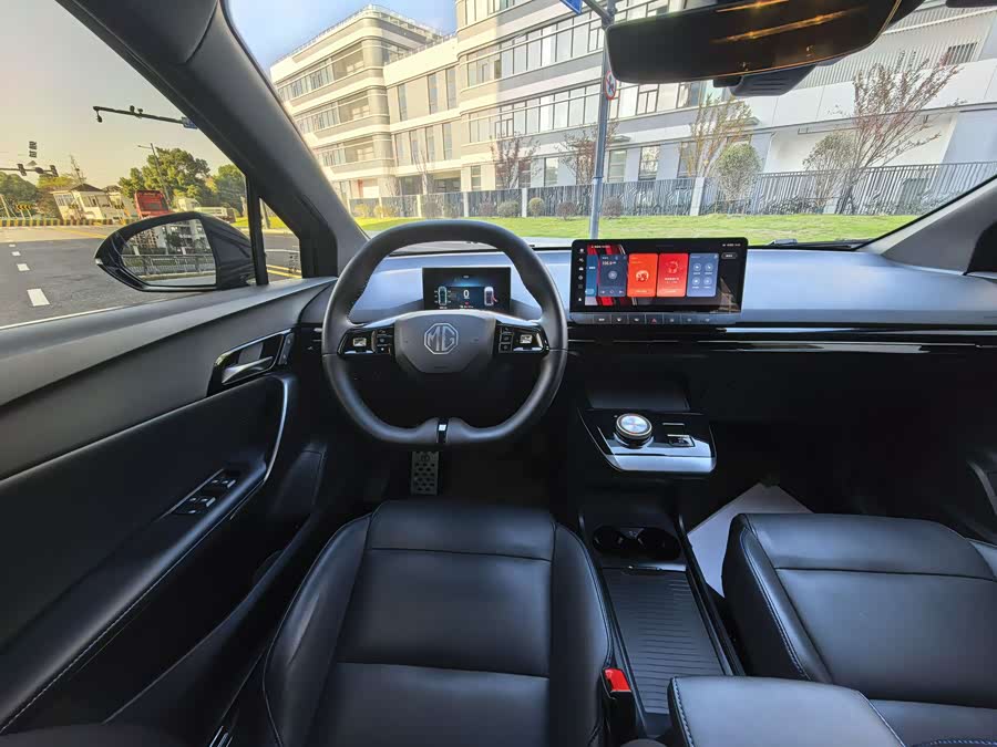 MG 4 EV 2024 car image #18