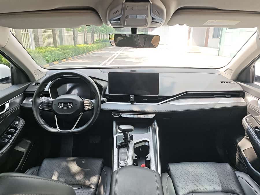 GEELY Preface 2021 car image #18