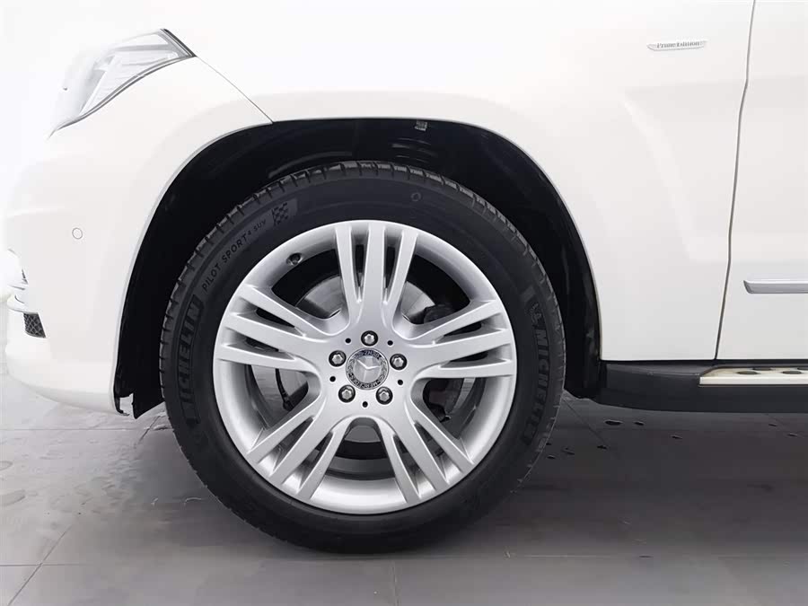 Mercedes-Benz GLK Class 2015 immagine di auto #18