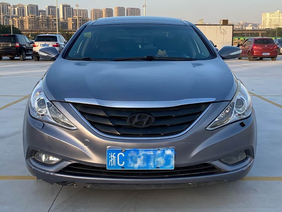 Hyundai Sonata 2011 image de voiture #18