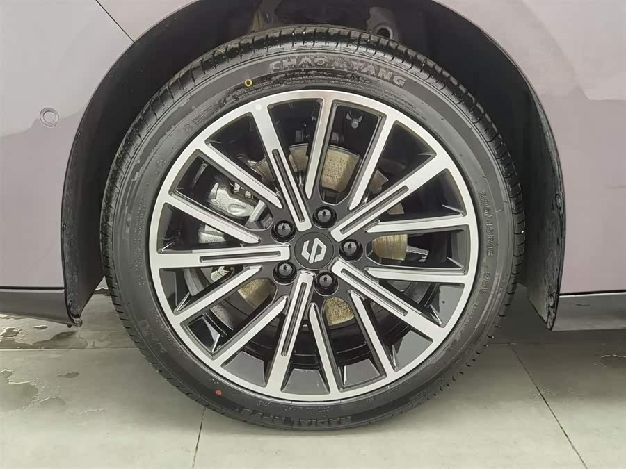 零跑汽车 零跑B01 2025 汽车图片 #18