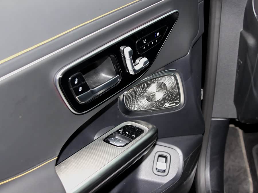 Mercedes-Benz CLE AMG 2025 car image #18